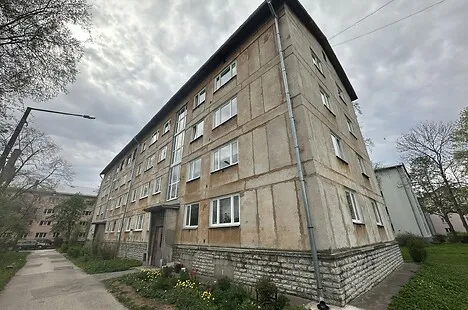 Angerja tn 8 from the street