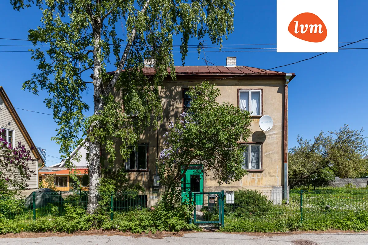 Välja tn 27 from the street